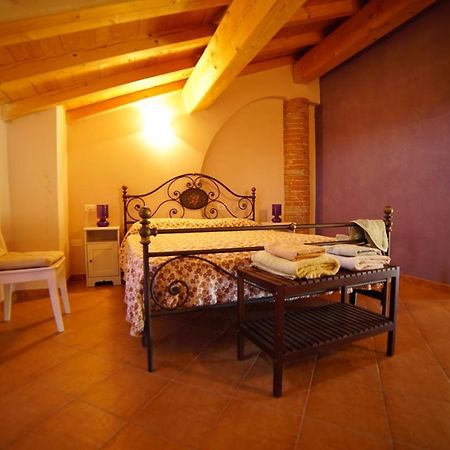 Agriturismo Il Sole Vila Rivarolo del Re ed Uniti Exterior foto