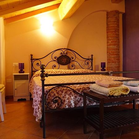 Agriturismo Il Sole Vila Rivarolo del Re ed Uniti Exterior foto