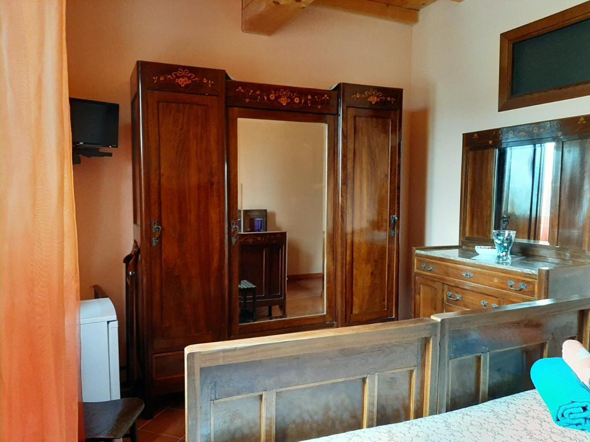 Agriturismo Il Sole Vila Rivarolo del Re ed Uniti Exterior foto