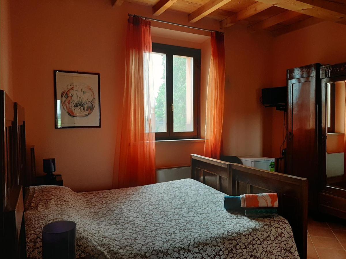 Agriturismo Il Sole Vila Rivarolo del Re ed Uniti Exterior foto