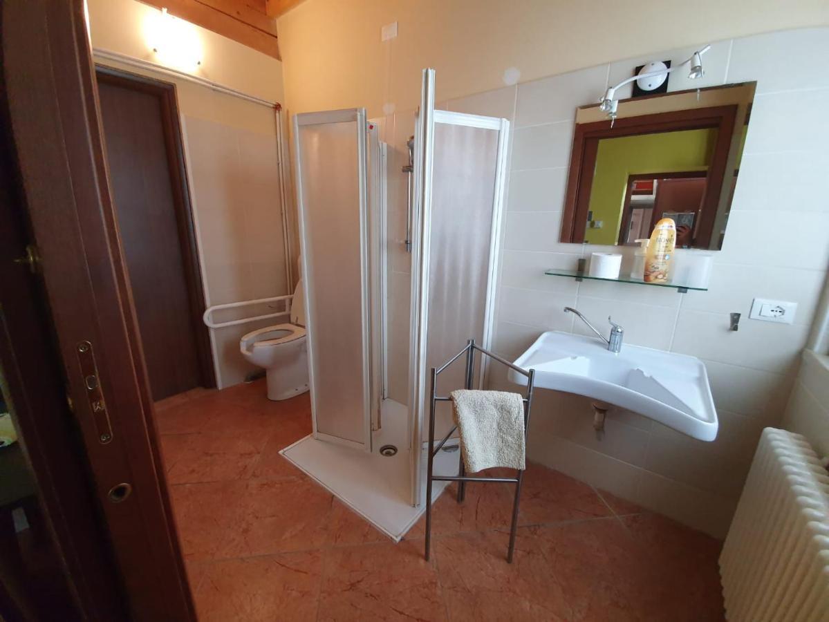 Agriturismo Il Sole Vila Rivarolo del Re ed Uniti Exterior foto