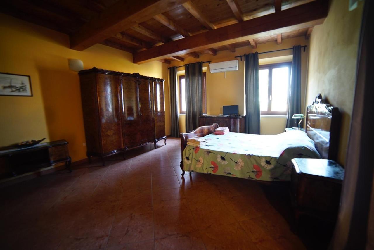 Agriturismo Il Sole Vila Rivarolo del Re ed Uniti Exterior foto