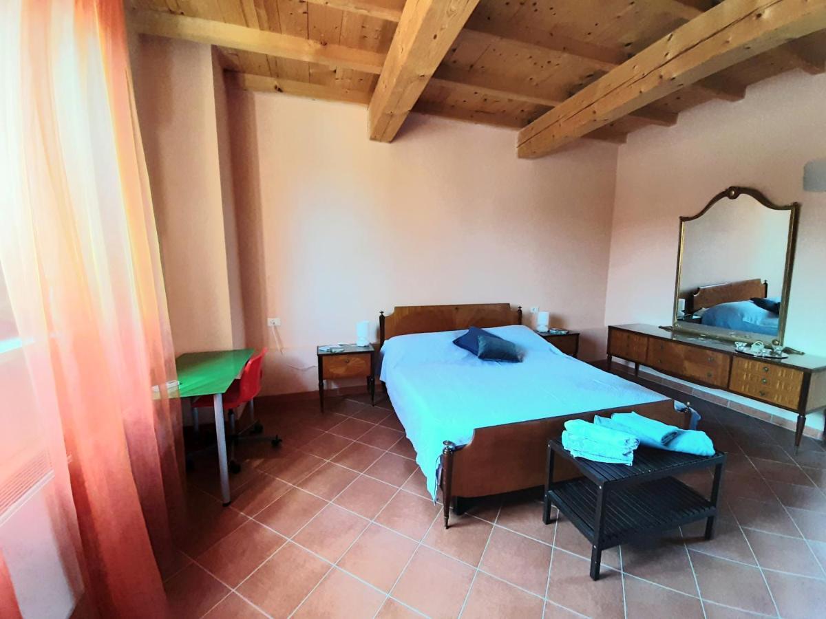 Agriturismo Il Sole Vila Rivarolo del Re ed Uniti Exterior foto